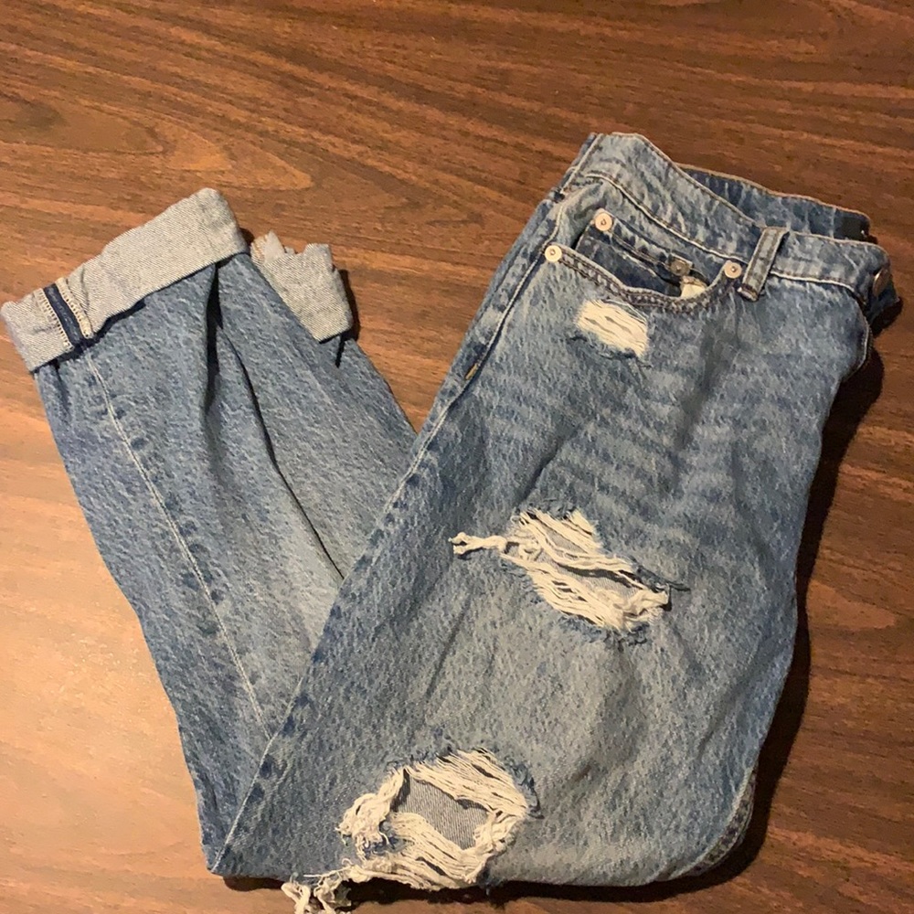 Ripped Mom Jeans